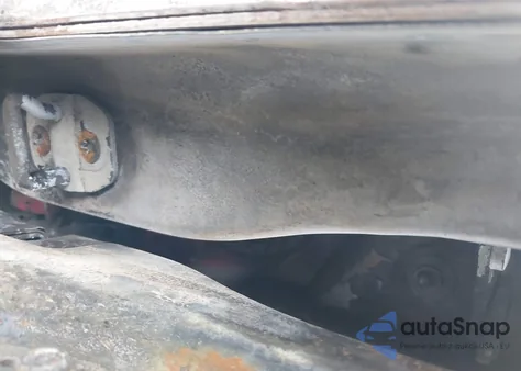 2015 Ram 1500 Laramie z USA, uszkodzony, nr VIN 1C6RR7NT3FS606311